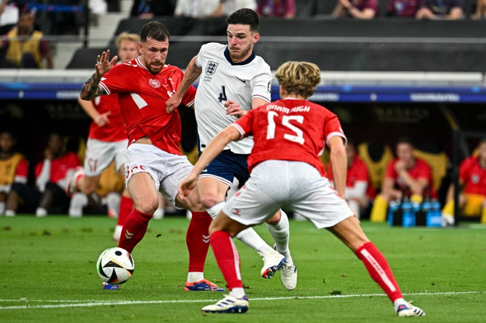 Declan Rice na seleção da Inglaterra na partida