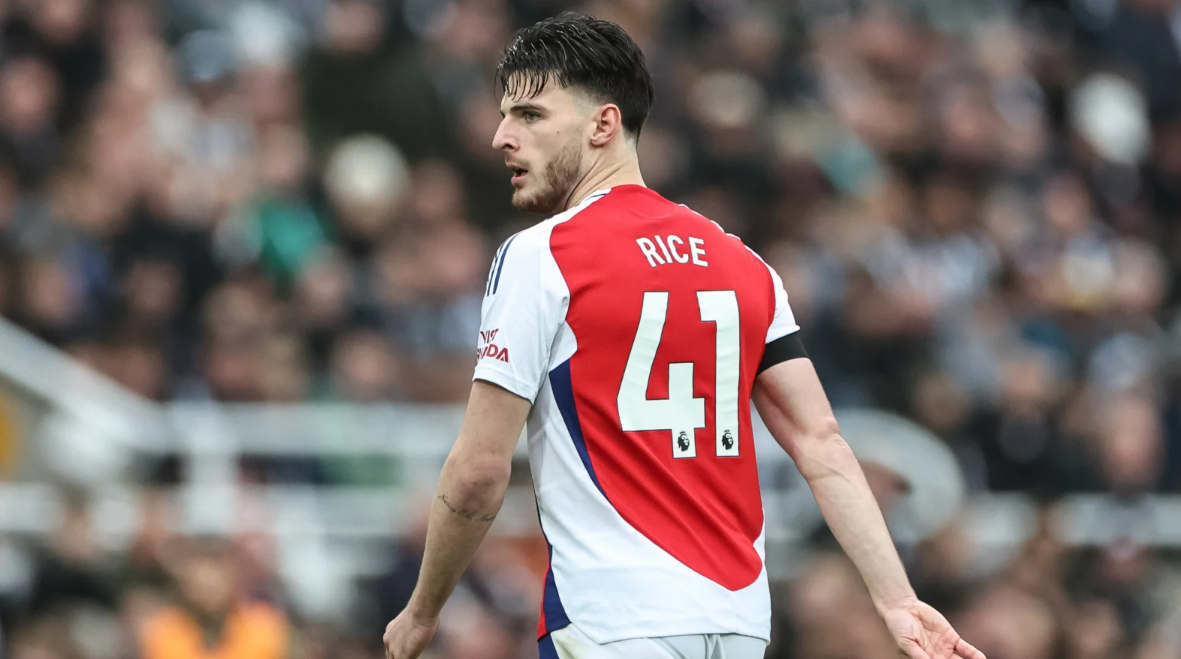 Declan Rice reflete sobre família, herança e espírito esportivo