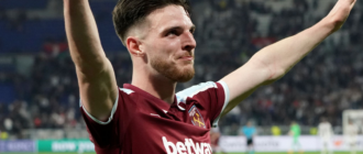 Declan Rice pede desculpas por expulsão contra Brighton